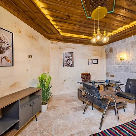 Hotel Pegas House