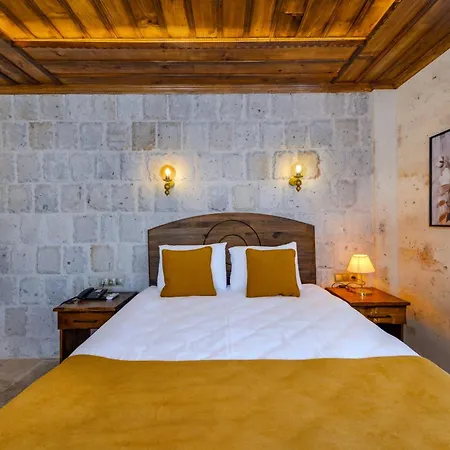 Hotel Pegas House